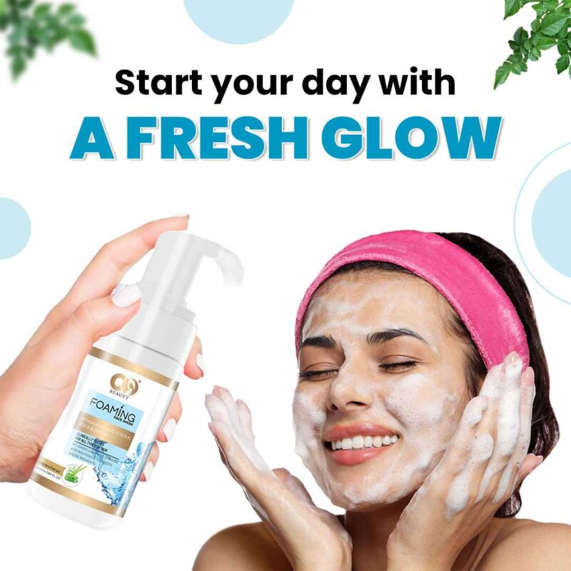 Co Beauty Foaming Face Wash With Salicylic & Glycolic Acid - Image 3